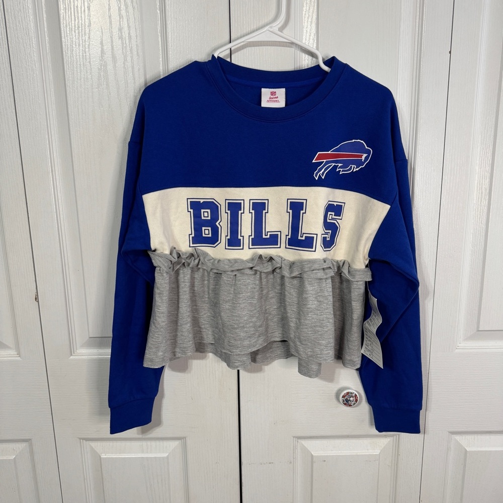 NFL Teens Apparel Buffalo Bulls Ruffle sweatshirt size medium